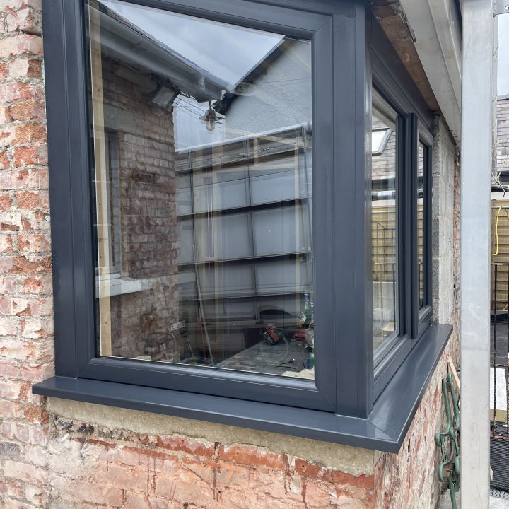 Shaped window