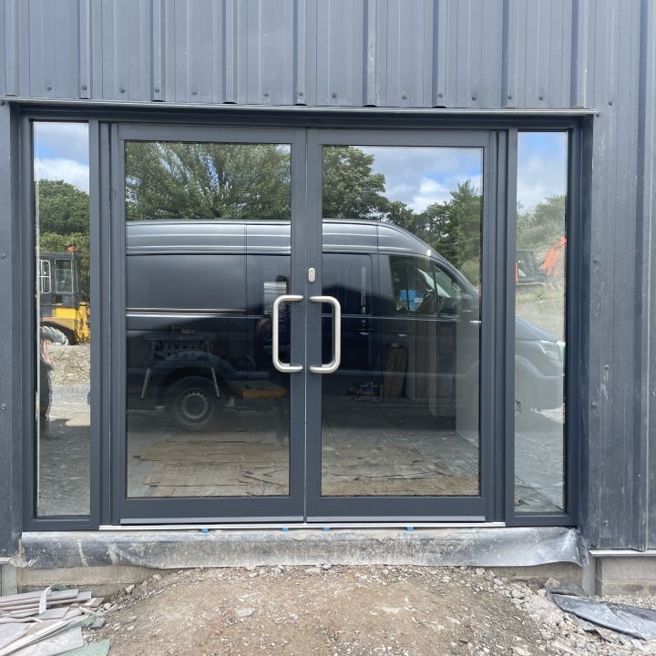 Aliuminium double door